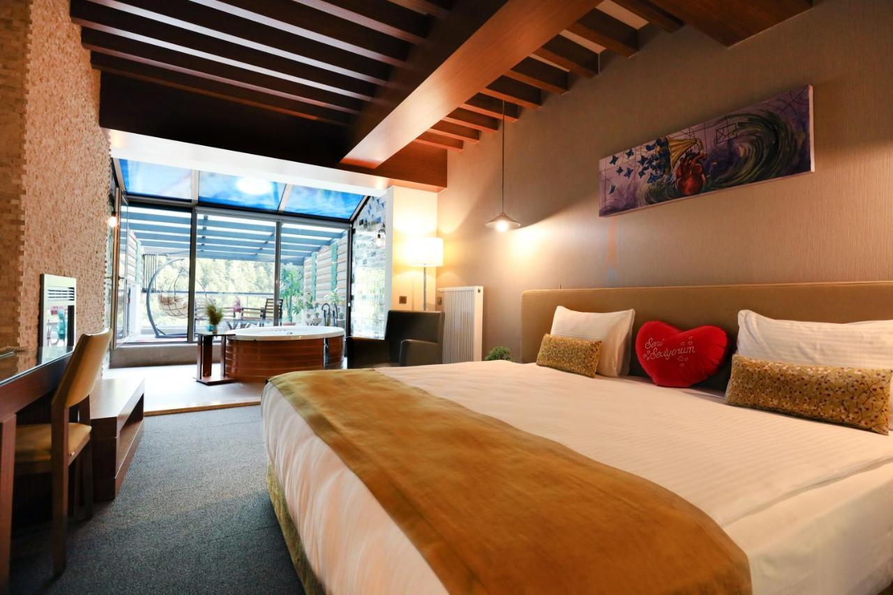 Abant Aden Boutique Hotel & Spa ภายนอก รูปภาพ